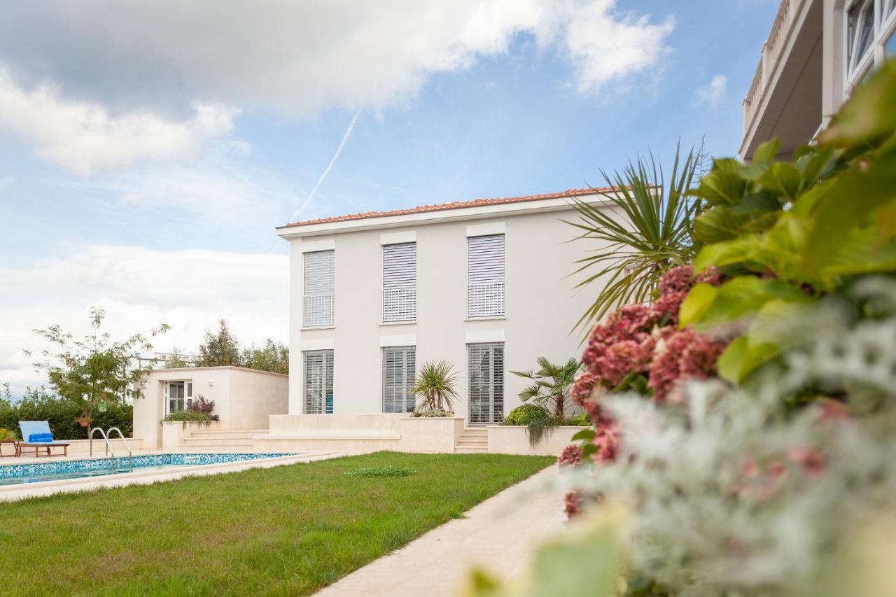 Luxury Rooms Vila Carissa Malinska Exterior photo