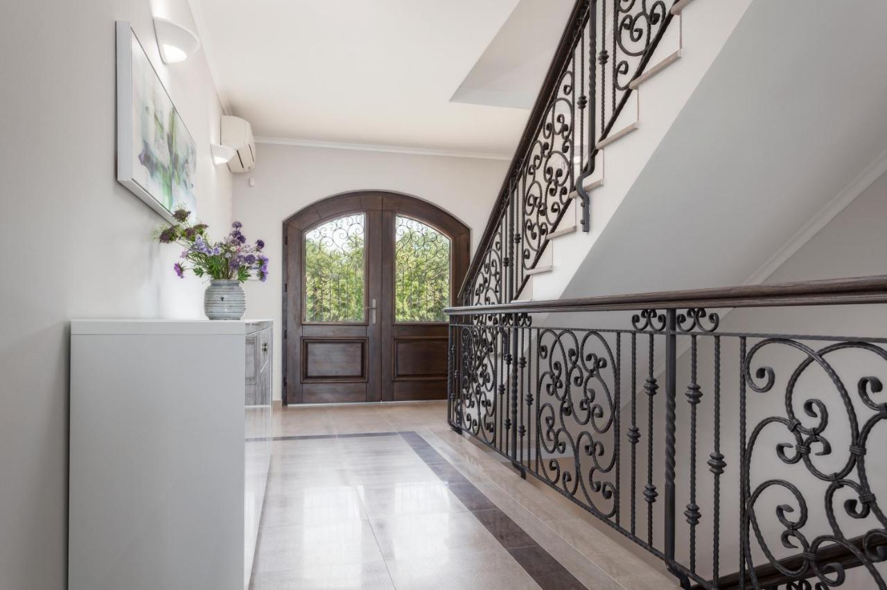 Luxury Rooms Vila Carissa Malinska Exterior photo